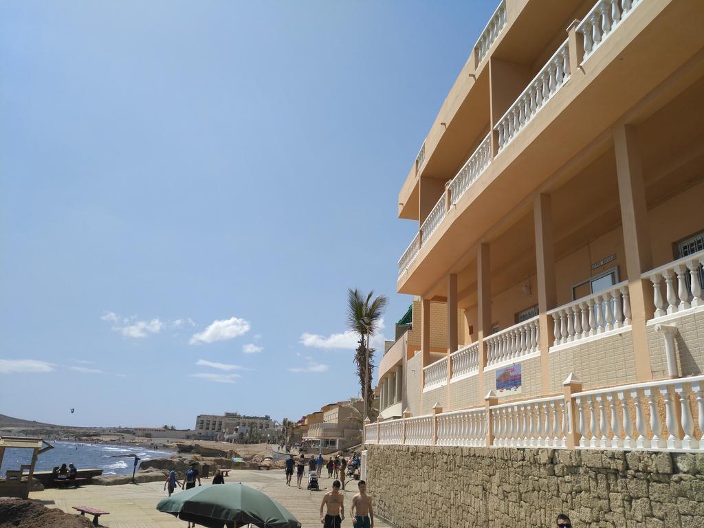 Apartamentos Rocamar El Medano Bagian luar foto
