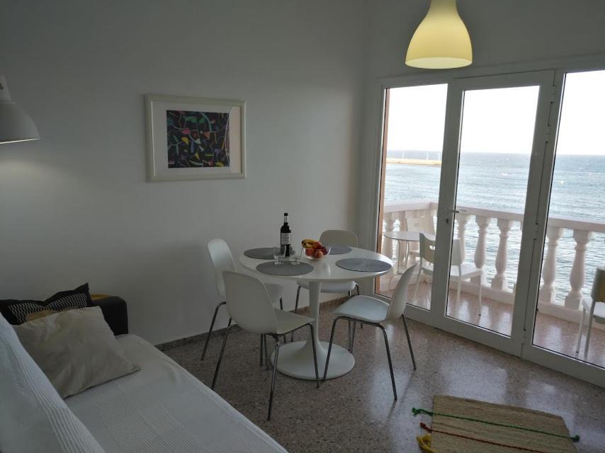 Apartamentos Rocamar El Medano Bagian luar foto